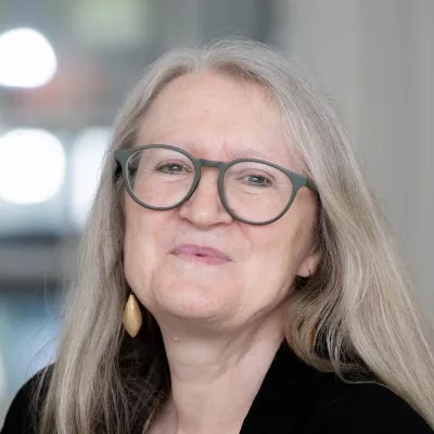 Tina Grotzer
